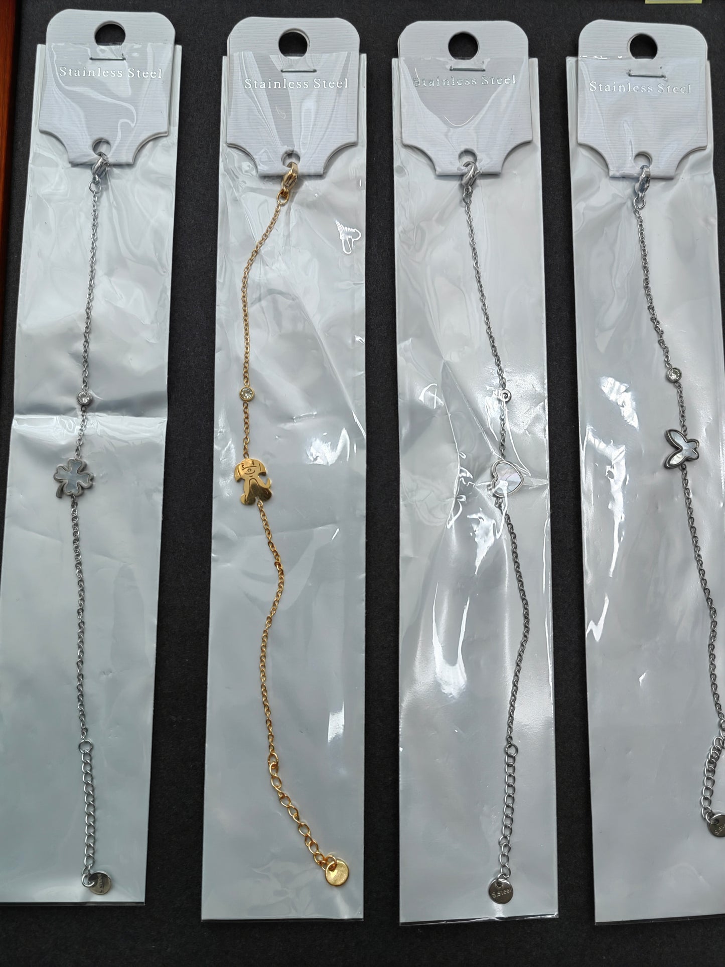 En direct - Bijoux Colliers, bracelets, produits en cuir, perles DIY